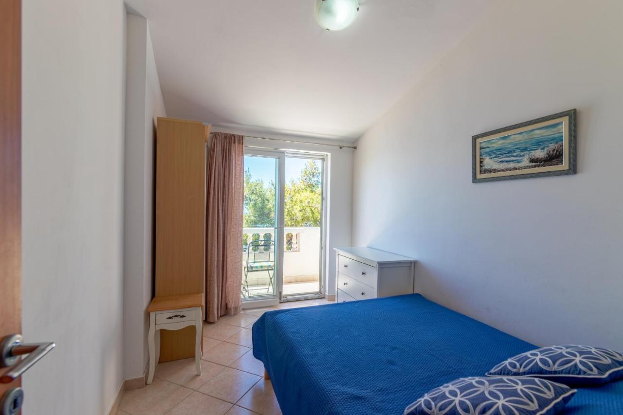 Seaside Secluded Apartments Cove Torac, Hvar - 575 Gdinj Exterior photo