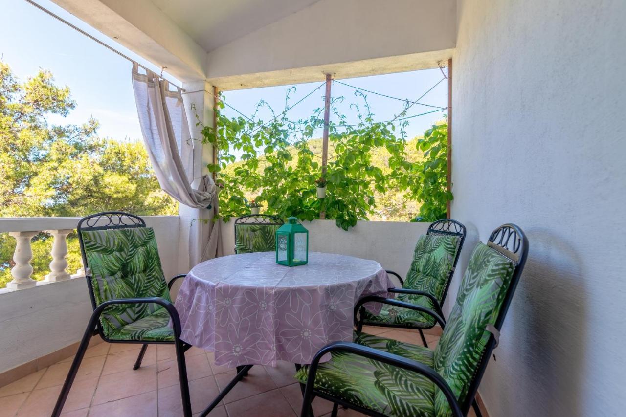 Seaside Secluded Apartments Cove Torac, Hvar - 575 Gdinj Exterior photo