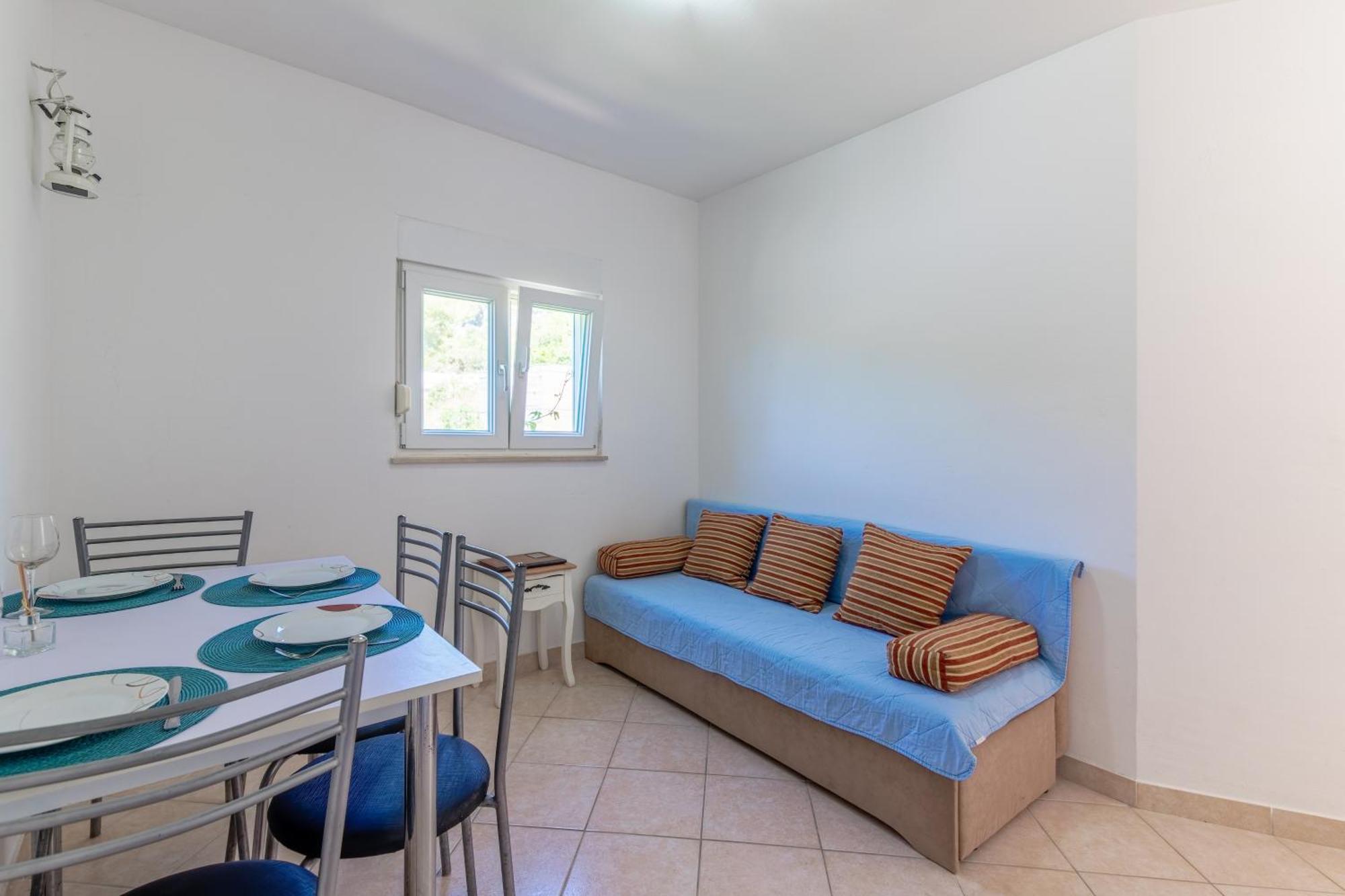 Seaside Secluded Apartments Cove Torac, Hvar - 575 Gdinj Room photo