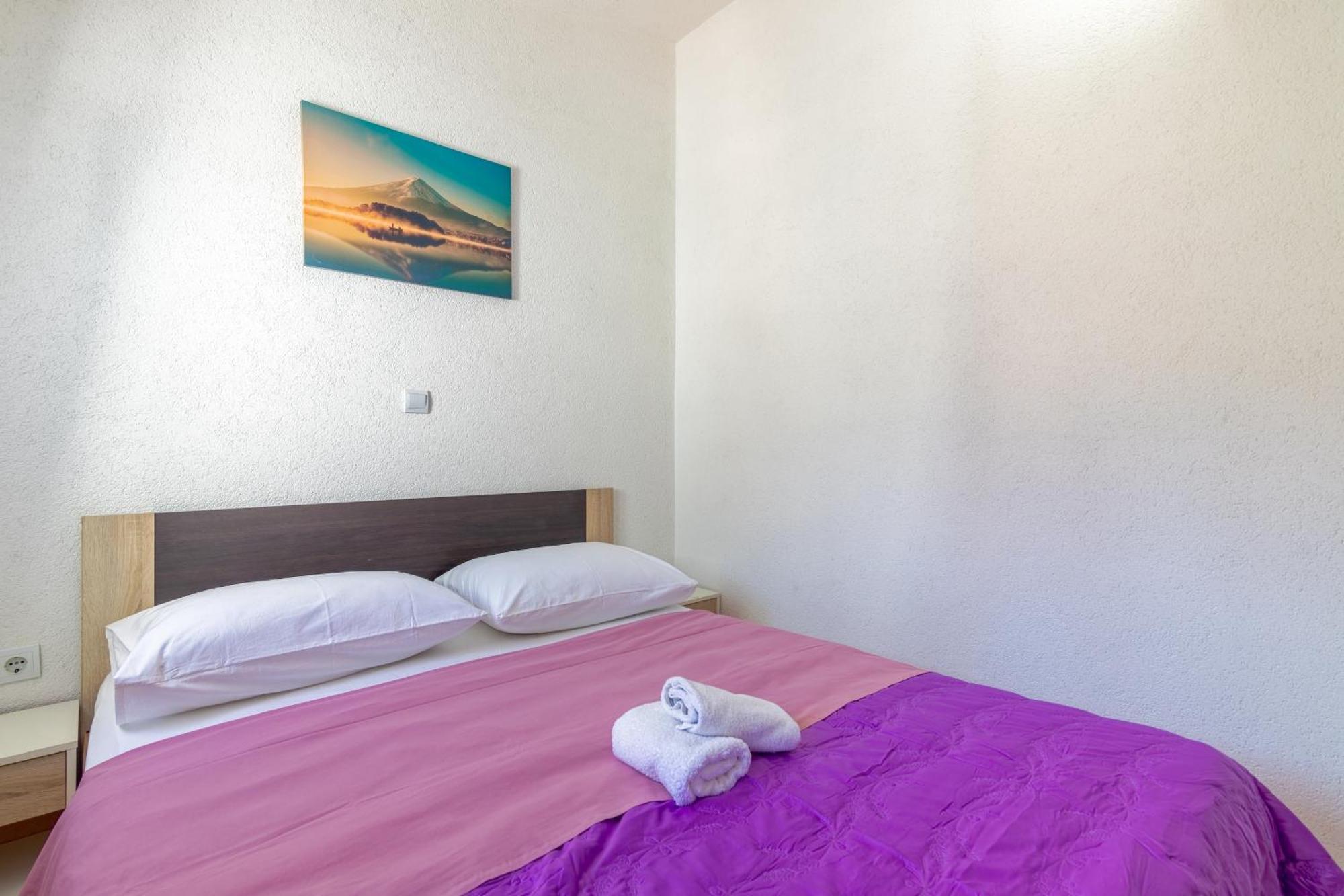 Seaside Secluded Apartments Cove Torac, Hvar - 575 Gdinj Room photo